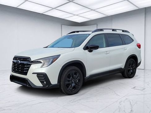 Used 2025 Subaru Ascent Bronze Edition AWD/4WD image 3