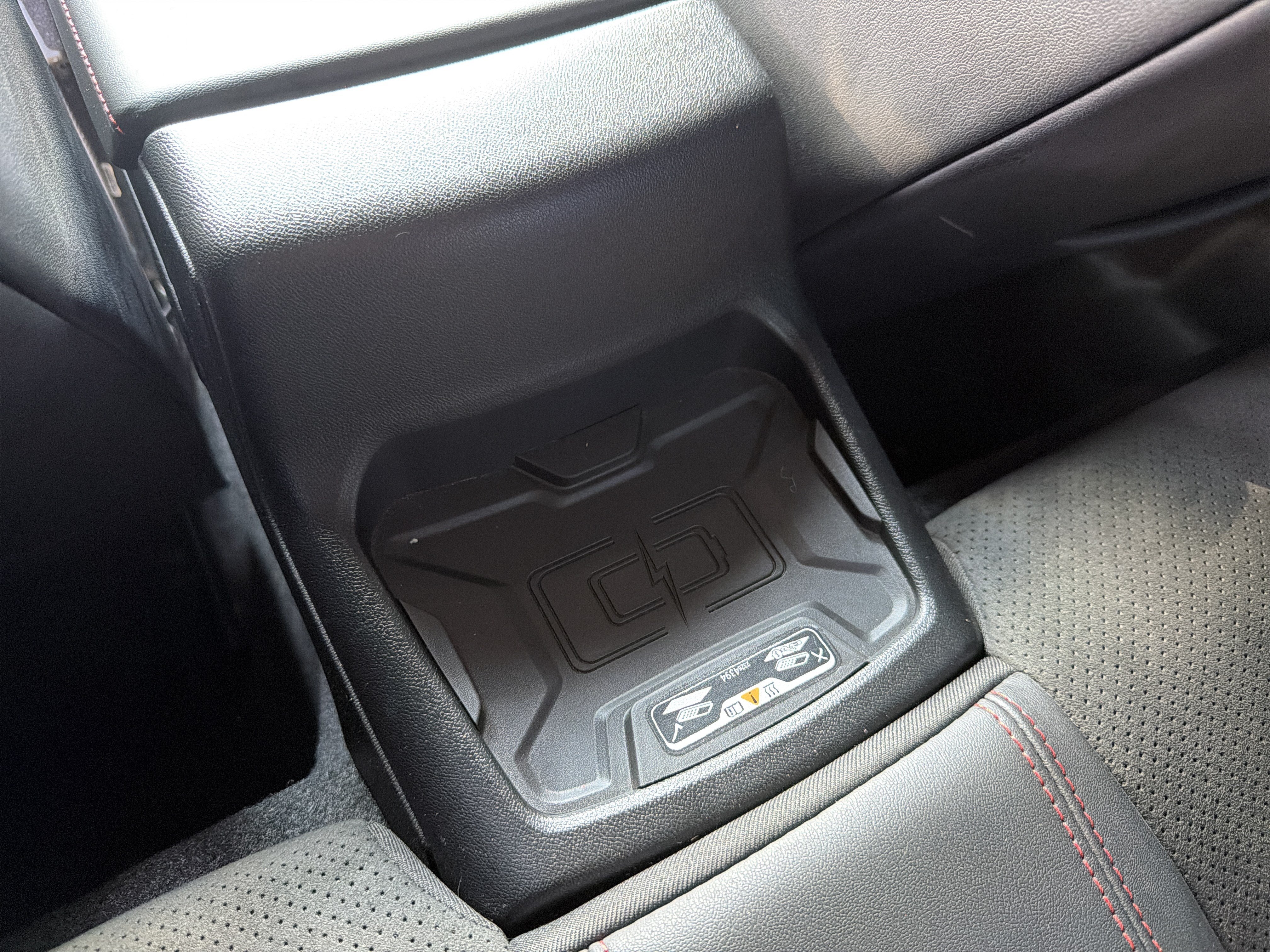 Used 2020 Chevrolet Camaro ZL1 RWD image 42