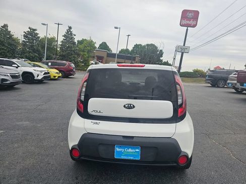 Used 2014 Kia Soul FWD image 7