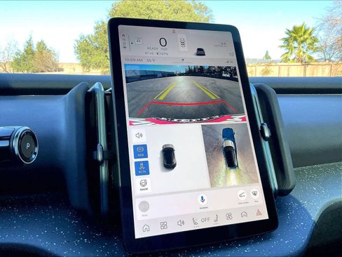 New 2025 Volvo EX30 Ultra w/ Protection Package Premier image 20