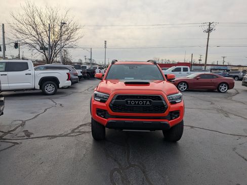 Used 2023 Toyota Tacoma TRD Pro image 3