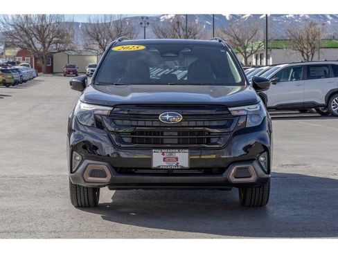 Used 2025 Subaru Forester Sport AWD/4WD image 8