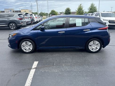 Certified 2025 Nissan Leaf S FWD image 10