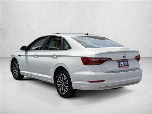 Used 2019 Volkswagen Jetta SEL w/ Cold Weather Package FWD image 8