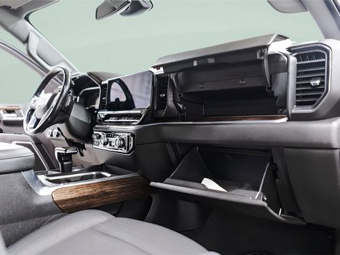 Used 2022 GMC Sierra 1500 Elevation w/ Max Trailering Package image 36