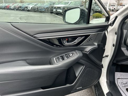 Used 2022 Subaru Outback Limited w/ Popular Package #2 image 19
