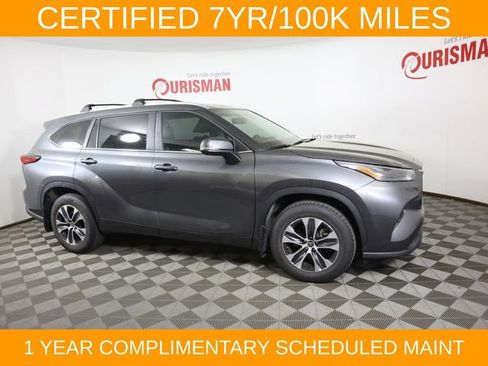 Used 2023 Toyota Highlander XLE FWD image 30