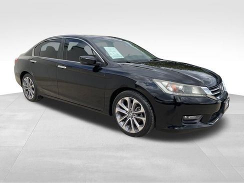 Used 2014 Honda Accord Sport image 3