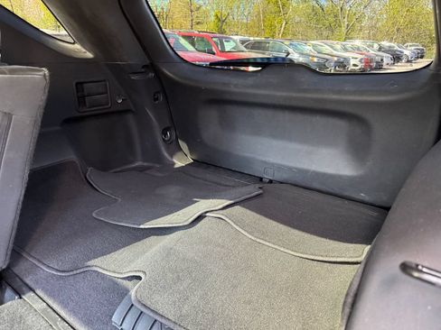 Used 2019 Chevrolet Equinox Premier FWD image 37