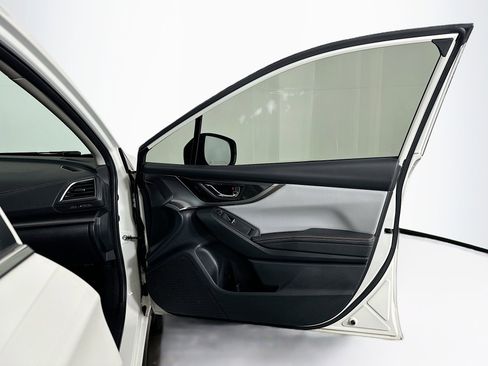 Used 2018 Subaru Crosstrek 2.0i Limited image 30