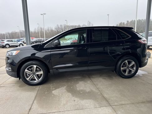 Certified 2023 Ford Edge SEL w/ Convenience Package image 4