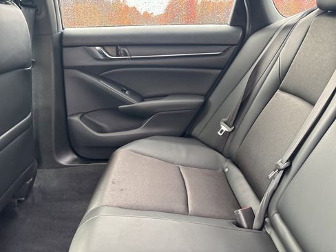 Used 2022 Honda Accord Sport image 43