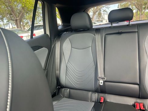New 2026 Volkswagen Tiguan SE R-Line FWD image 12