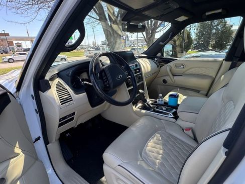 Used 2023 INFINITI QX80 Sensory w/ Cargo Package image 10