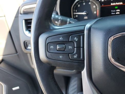 Used 2021 GMC Yukon XL SLT w/ SLT Premium Package image 27