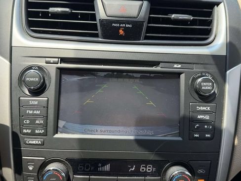 Used 2017 Nissan Altima 2.5 SL w/ 2.5 Technology Package FWD image 24