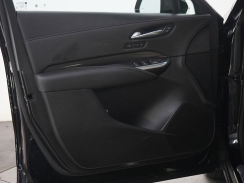 Used 2023 Cadillac XT4 Sport AWD/4WD image 21