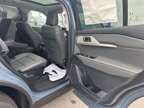 New 2026 Ford Explorer Active AWD/4WD image 16