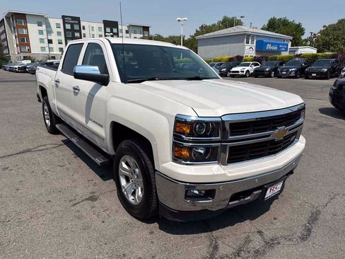 Used 2014 Chevrolet Silverado 1500 LTZ Z71 w/ LTZ Plus Package AWD/4WD image 4