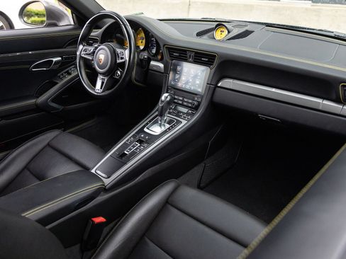 Certified 2018 Porsche 911 Carrera 4S AWD/4WD image 14