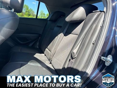 Used 2022 Chevrolet Trax LT w/ Driver Confidence Package AWD/4WD image 15