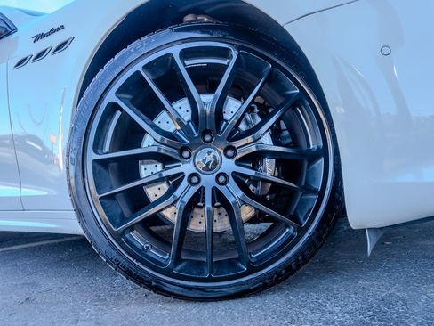 Used 2022 Maserati Ghibli Modena Q4 image 30