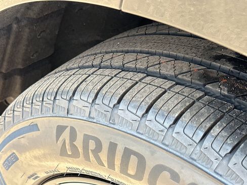 New 2026 Nissan Murano SL image 11