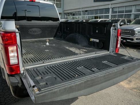 Used 2022 Ford F250 Lariat w/ Chrome Package AWD/4WD image 12