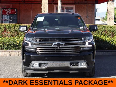 Used 2021 Chevrolet Silverado 1500 High Country w/ Technology Package AWD/4WD image 3
