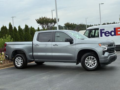 Used 2026 Chevrolet Silverado 1500 RST RWD image 3