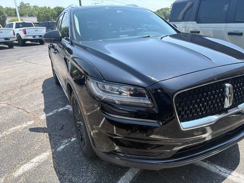 Used 2021 Lincoln Nautilus Reserve w/ Equipment Group 201A FWD image 2