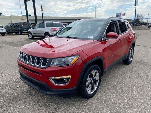 Used 2019 Jeep Compass Limited AWD/4WD image 20