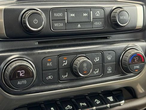 Used 2019 Chevrolet Silverado 2500 LTZ w/ Duramax Plus Package AWD/4WD image 21