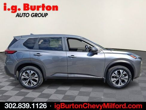 Used 2023 Nissan Rogue SV AWD/4WD image 7