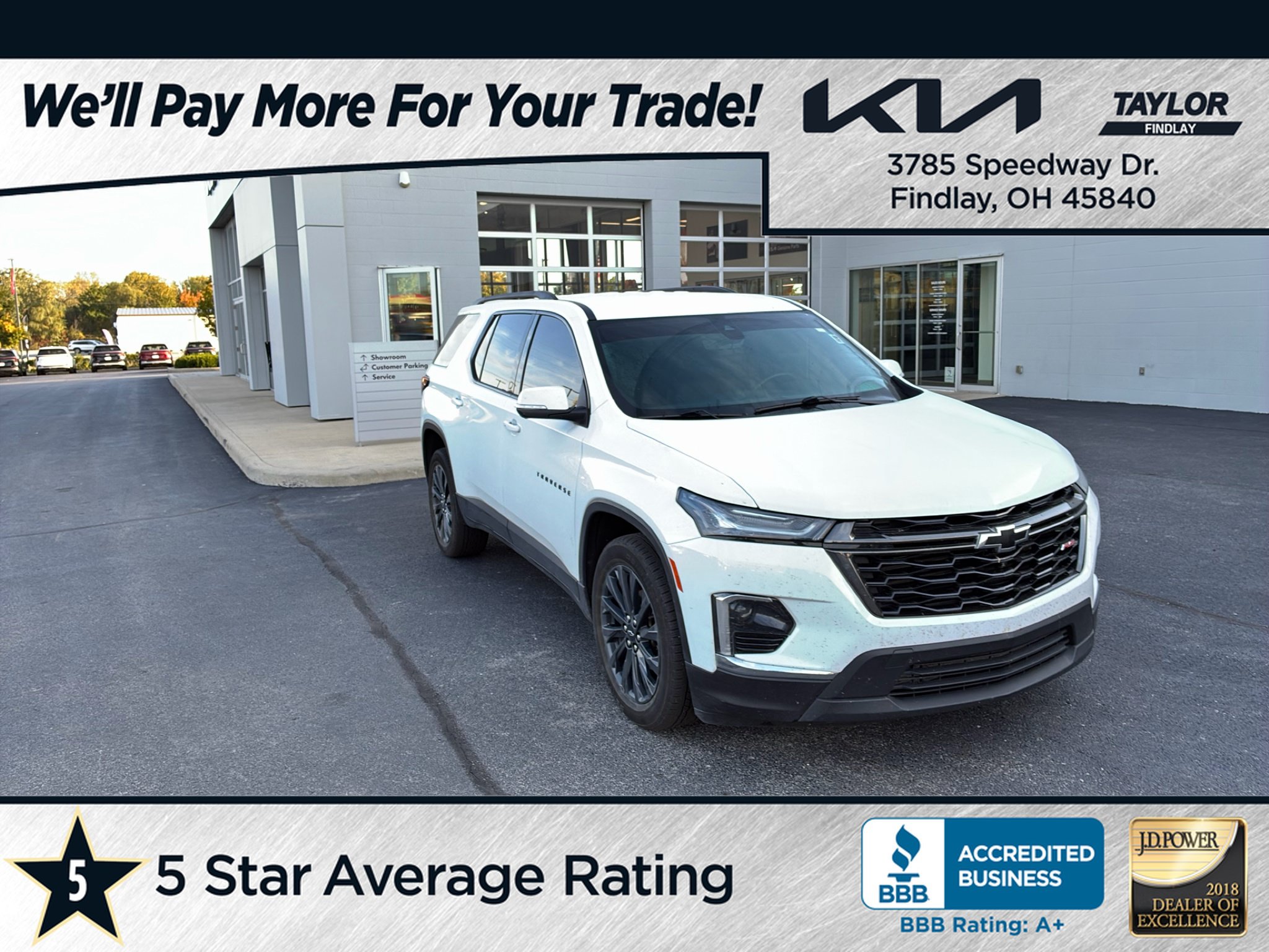 Used 2023 Chevrolet Traverse RS AWD/4WD image 1