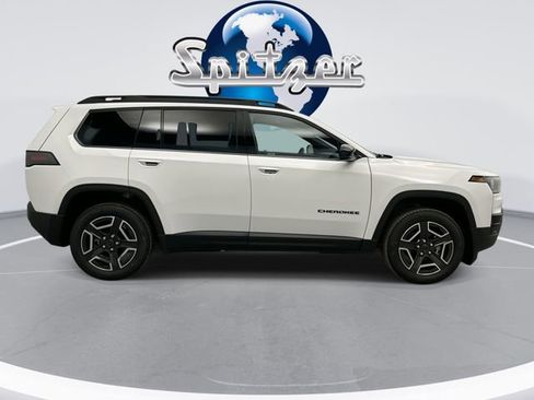 New 2026 Jeep Cherokee Limited image 10