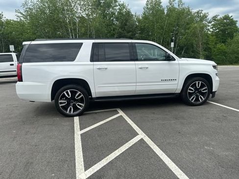 Used 2020 Chevrolet Suburban Premier AWD/4WD image 6