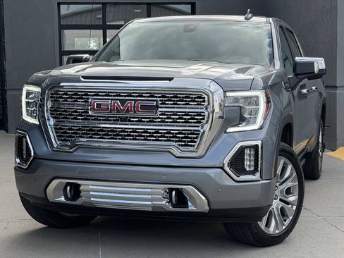 Used 2021 GMC Sierra 1500 Denali w/ Denali Ultimate Package AWD/4WD image 3