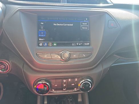 Used 2023 Chevrolet TrailBlazer LT image 15