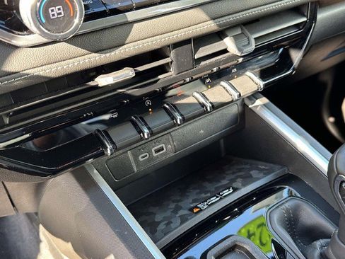 Certified 2024 Chevrolet Colorado LT w/ LT Convenience Package II image 20