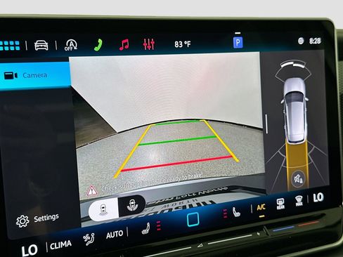 New 2026 Volkswagen Tiguan SE image 12