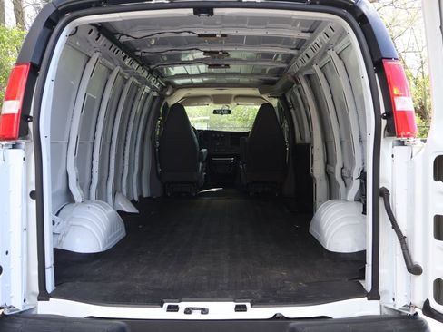 Used 2025 Chevrolet Express 2500 Extended w/ Driver Convenience Package RWD image 43