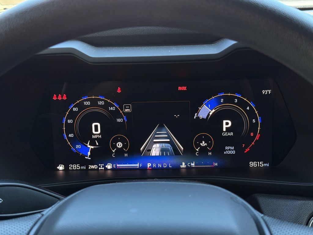 Used 2025 Chevrolet Colorado Trail Boss AWD/4WD image 10