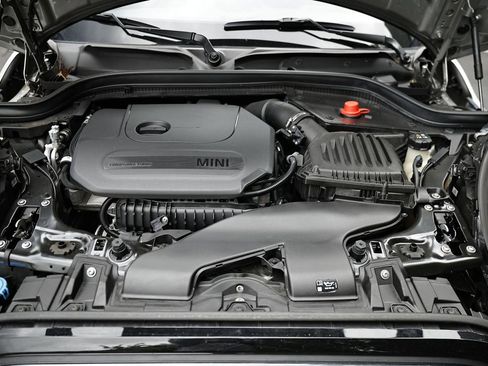 Used 2024 MINI Cooper 2-Door Hardtop FWD image 26