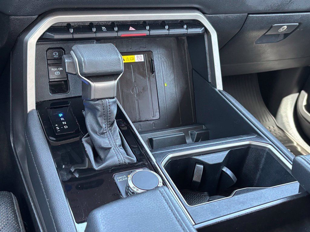 Used 2022 Toyota Tundra Limited w/ Power Package RWD image 22