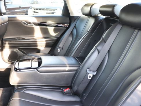 Used 2023 Genesis G80 2.5T image 21