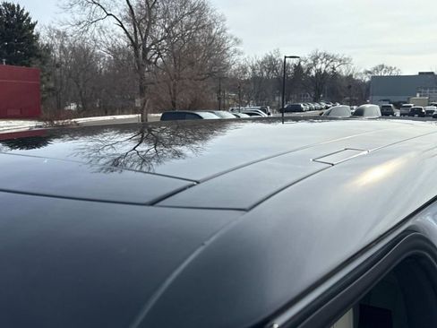 Certified 2024 Land Rover Range Rover Long Wheelbase Autobiography image 34