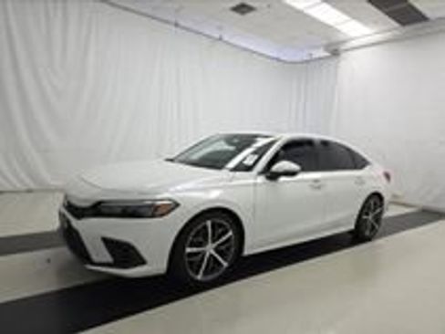 Used 2023 Honda Civic Touring image 12