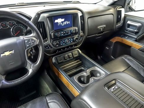 Certified 2016 Chevrolet Silverado 1500 LTZ w/ Sport Package image 18