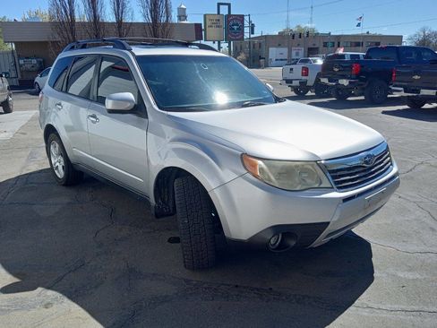 Used 2010 Subaru Forester 2.5X Limited w/ Popular Equipment Group 7B image 8